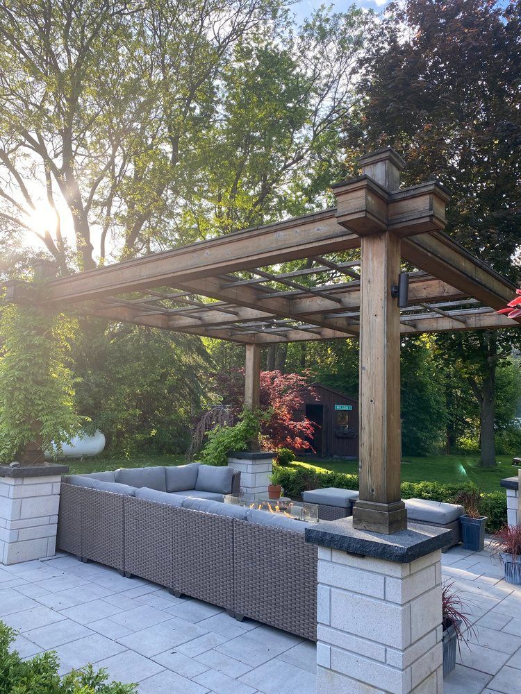 gazebo hamilton, pergola hamilton, gazebo installation hamilton, gazebo installers hamtilon on
