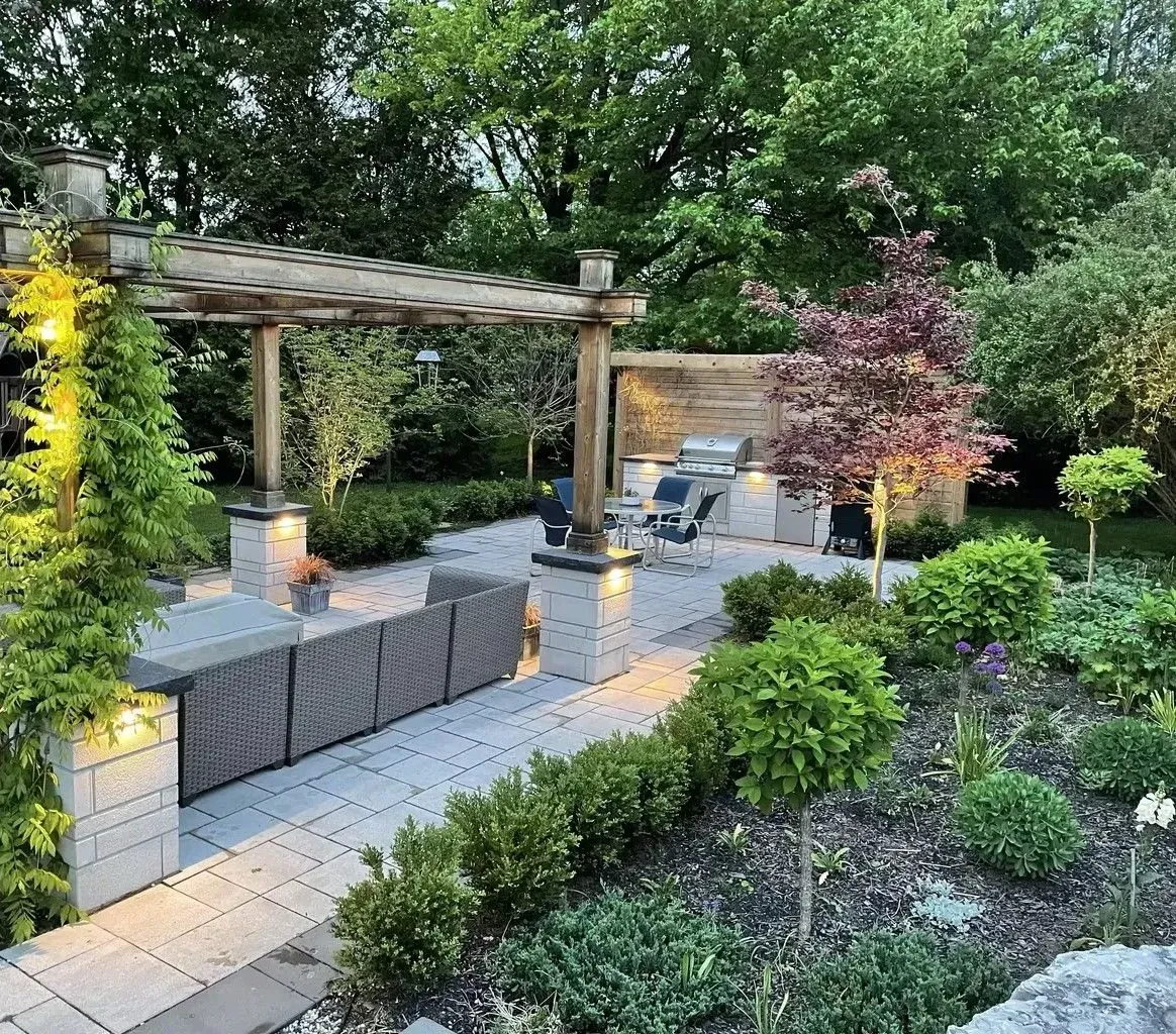 Hardscaping vs landscaping, hardscaping ontario ca, landscaping ontario ca