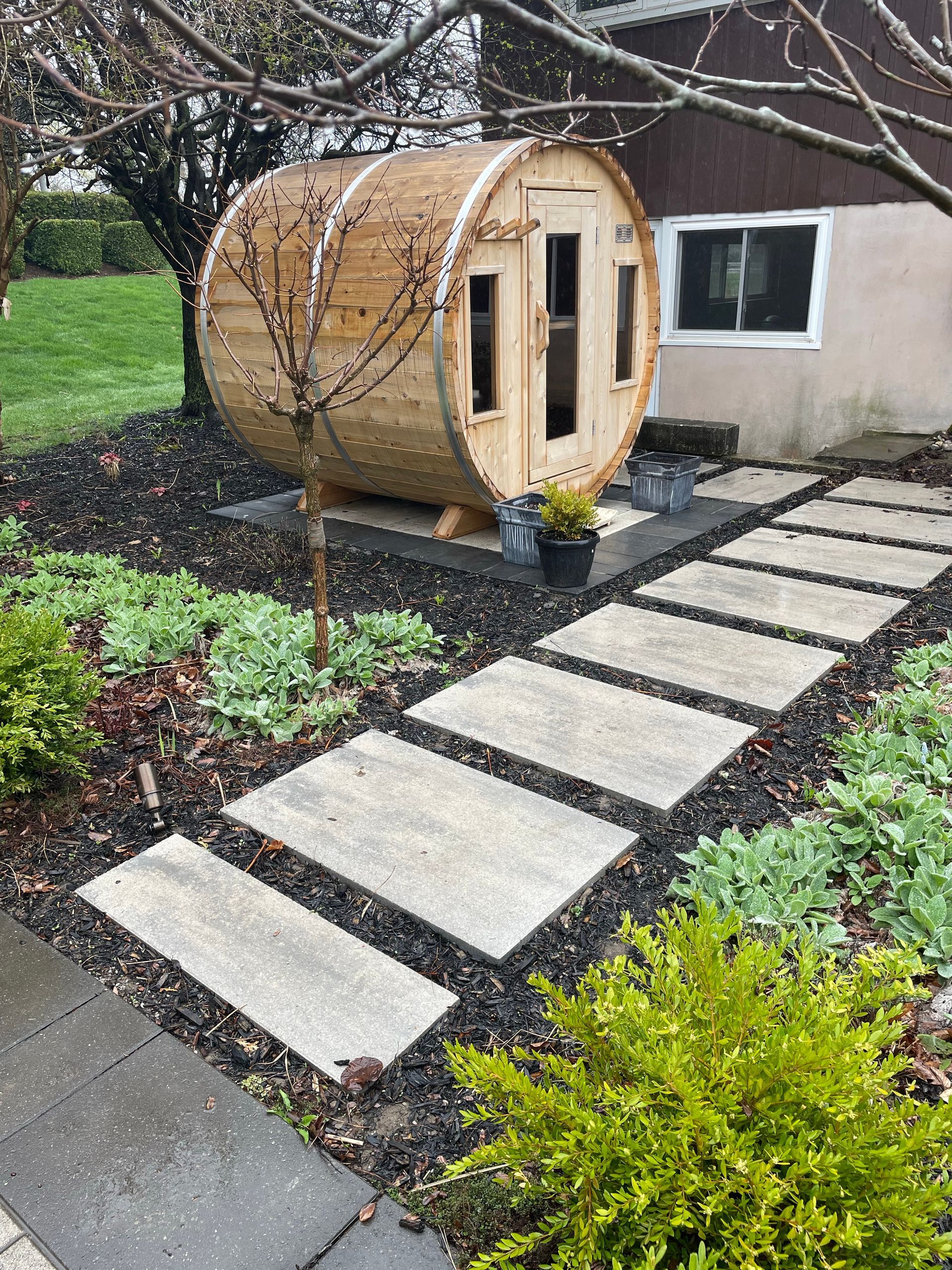 landscape maintenance hamilton, hamilton landscape maintenance, lawn maintenance hamilton