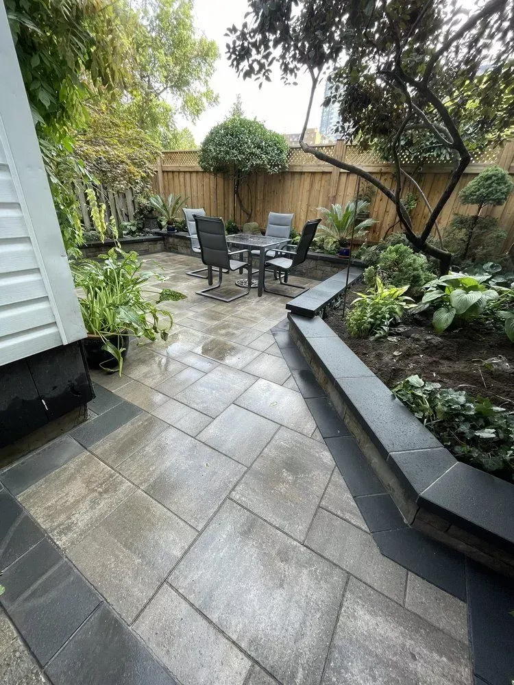 patio installer near me, best patio installer near me, patios milton on, patio company milton on