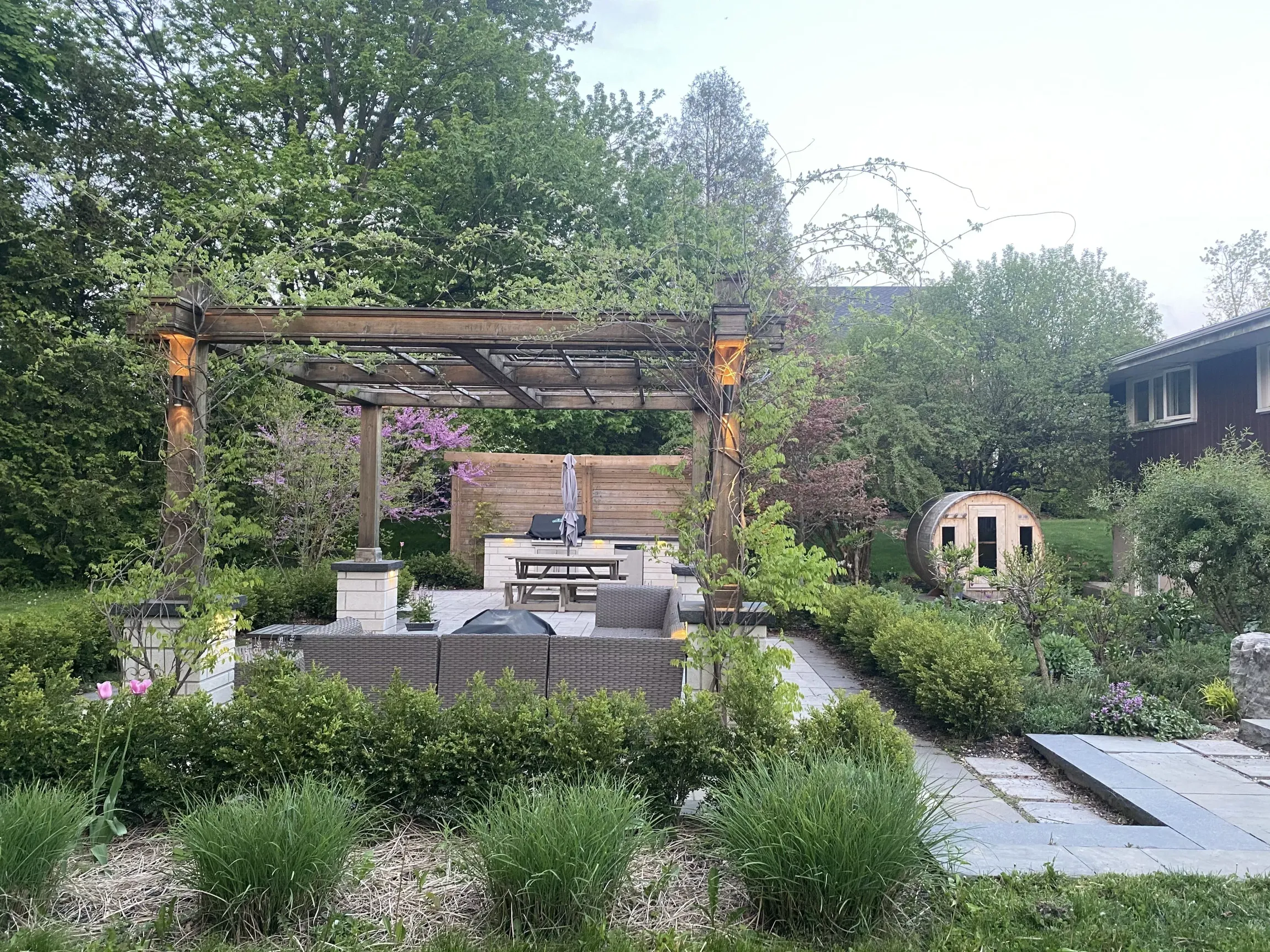 8x8 gazebo hamilton, gazebo installation hamilton, pergola installation hamtilon