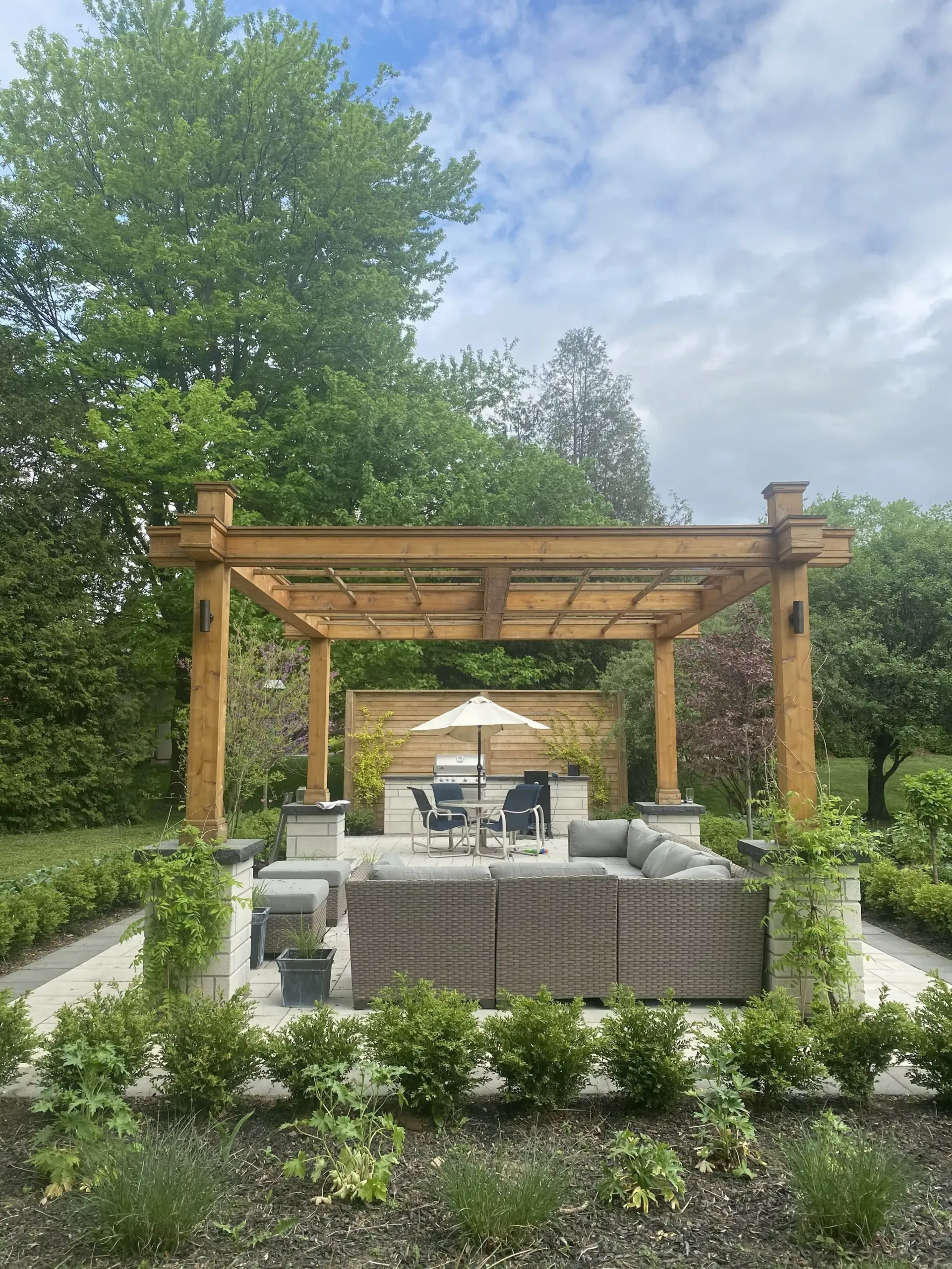 gazebo installation Milton on, milton gazebo, pergola installation milton ontario