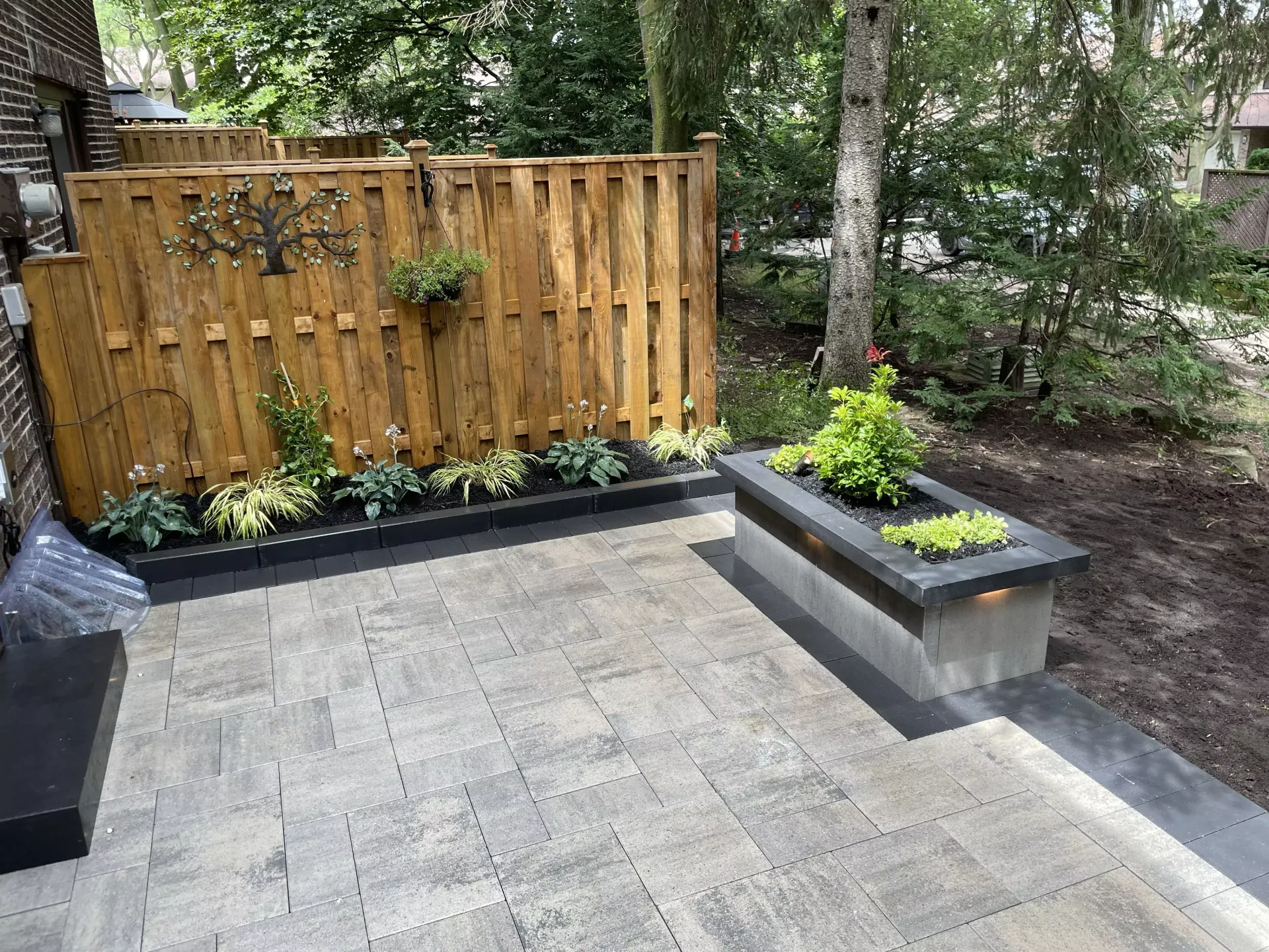 fence company mississauga ontario, metal fencing mississauga on, pressure treated fencing mississauga