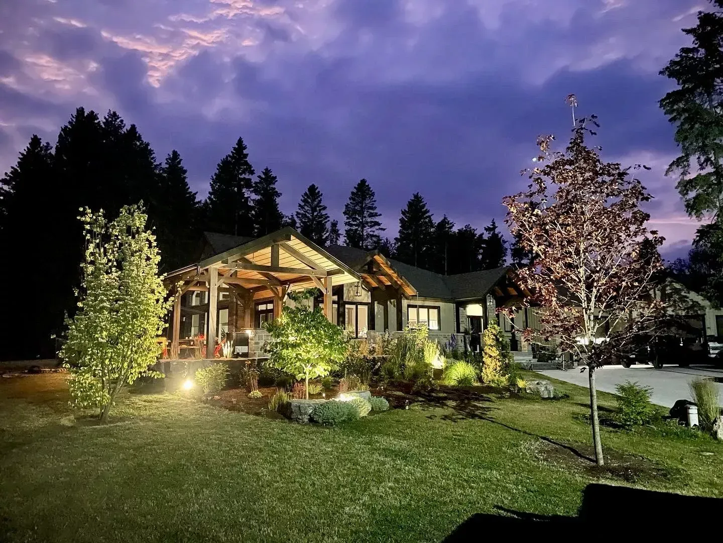 landscaping Milton ontario, landscaping near me, landscape company milton on