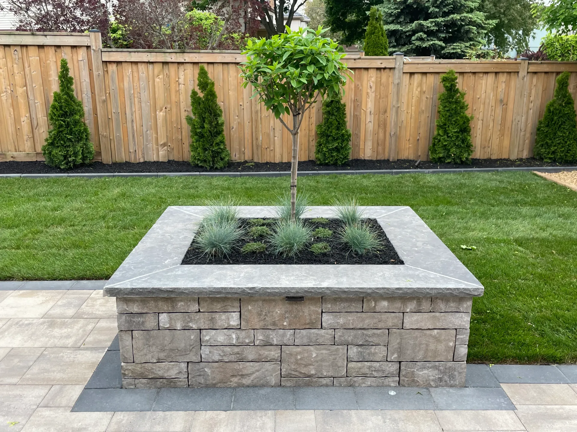 garden stone borders Hamilton ontario, garden stone borders Hamilton ontario