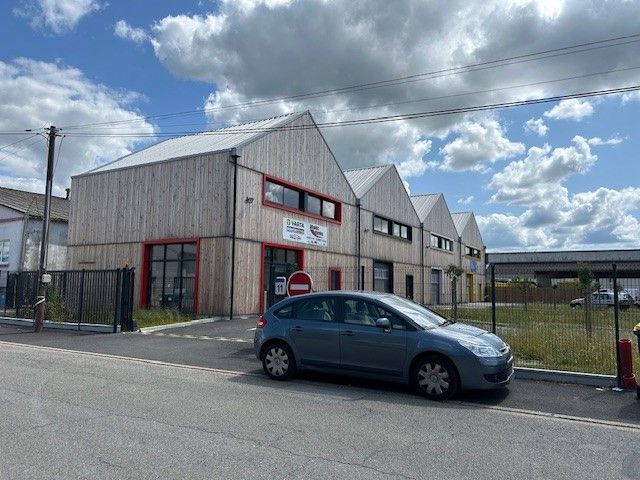 Vue d'ensemble bâtiment industriel lot 2