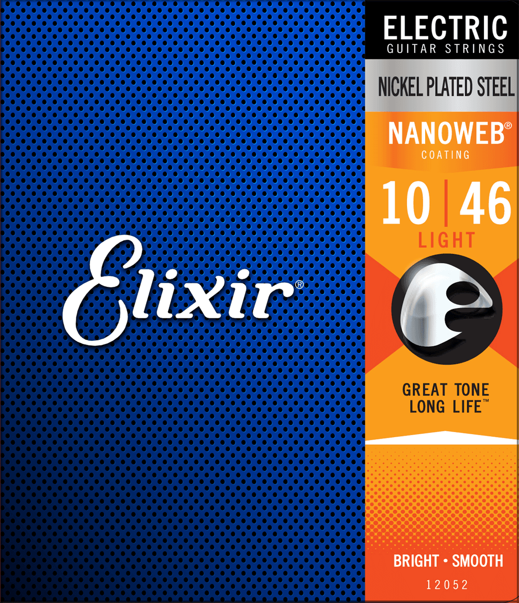 Een set elixir elektrische gitaarsnaren op een blauwe achtergrond