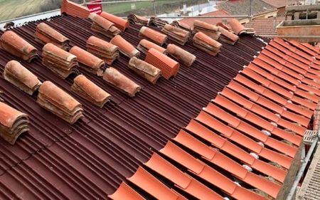 impermeabilizar tejado con ondulen bajo teja en venta de baños, palencia