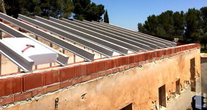 montaje de estructuras metálicas para cubiertas, Palencia