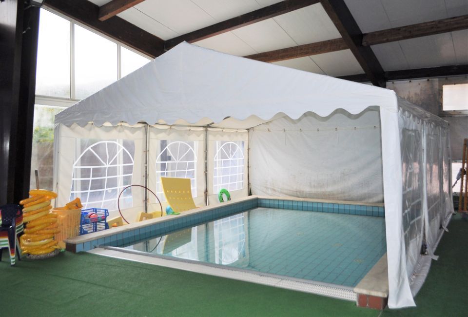 Gazebo con piscina