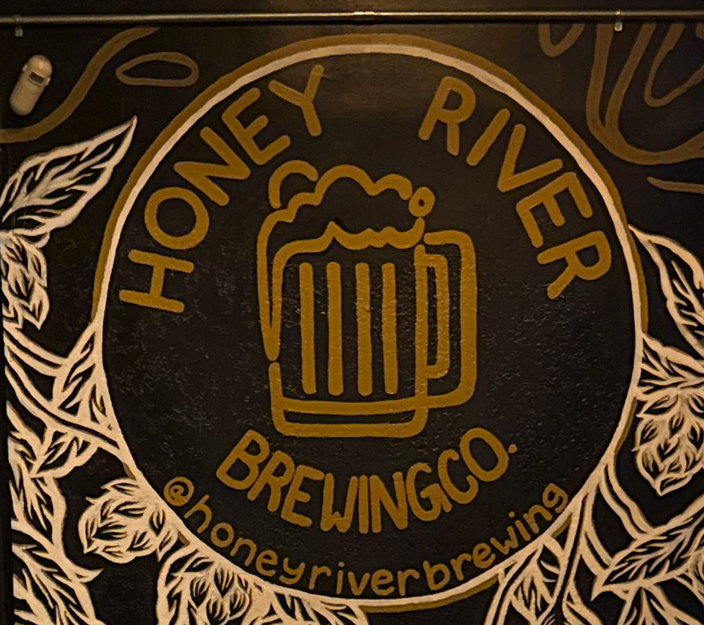 Honey River Brewing Logo