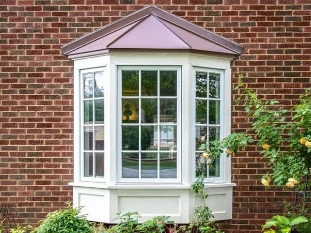 Bay window trim