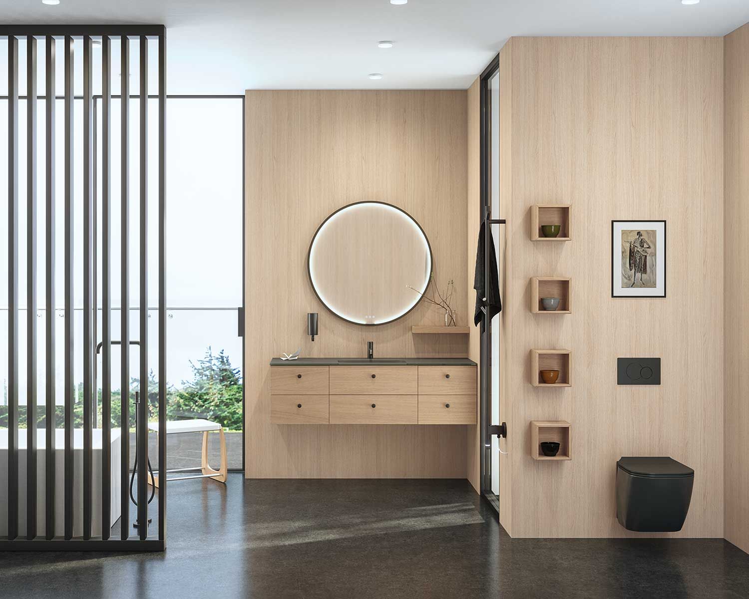 Et badeværelse med trævægge, en håndvask, et spejl og et toilet.