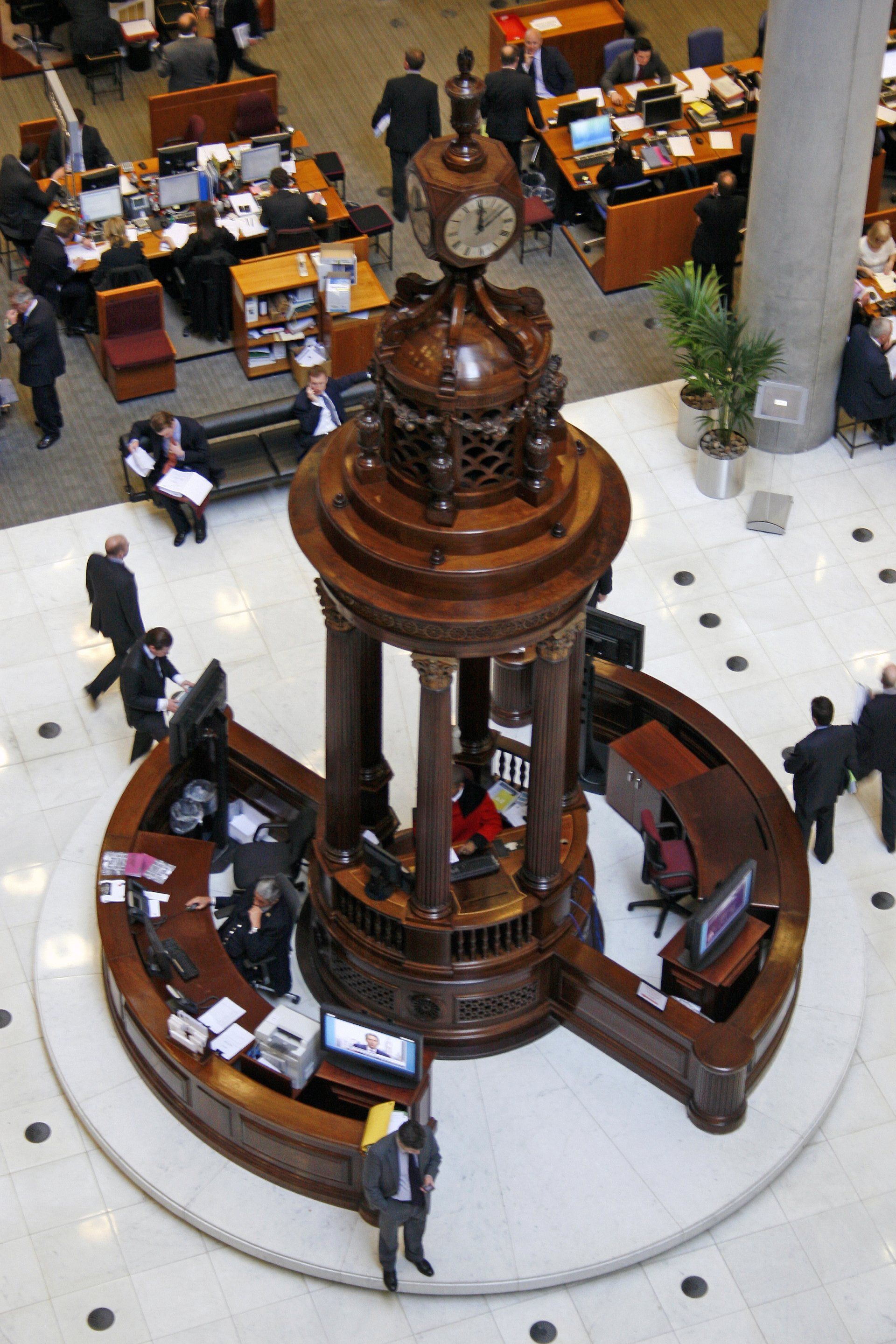 Lloyd’s - Lutine bell