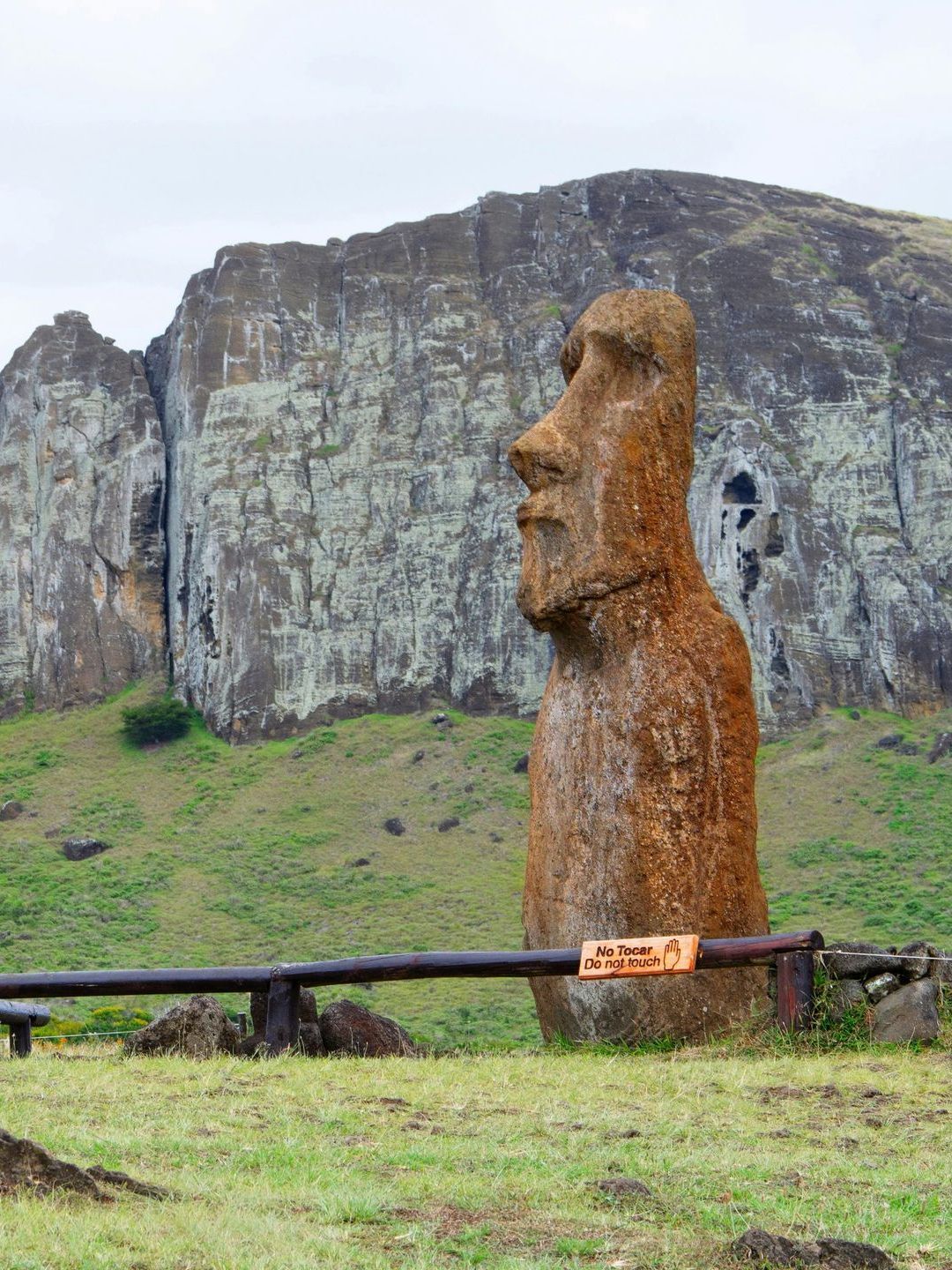 LGBT travel to rapa nui Easter Island Chile. LGBT adventure
LGBT adventure, GAy tours, Gay travel, LGBT travel, LGBT Tour