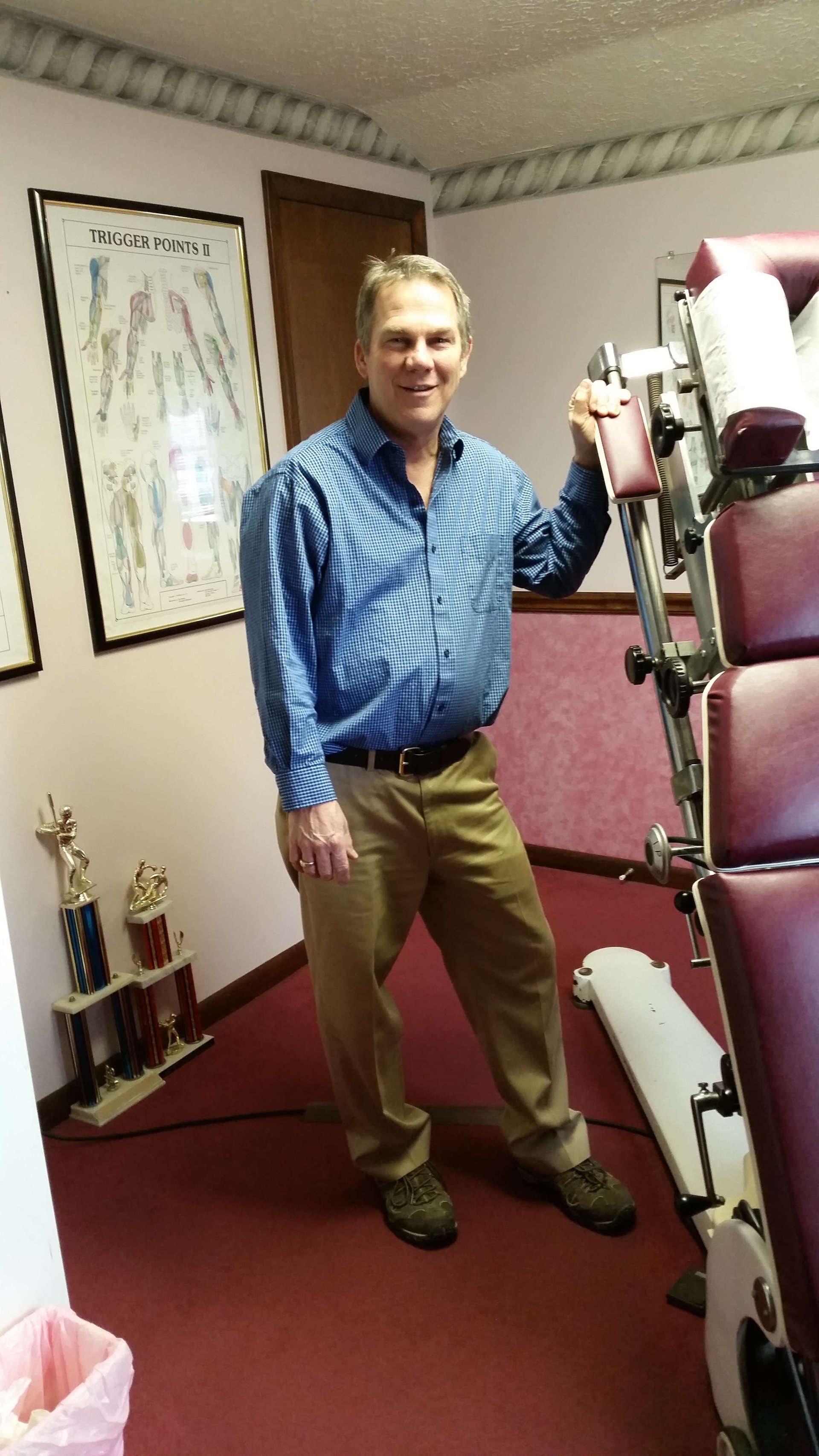 The Chiropractor - CHIROPRACTIC TREATMENT CENTER IN BELLEFONTAINE, OH