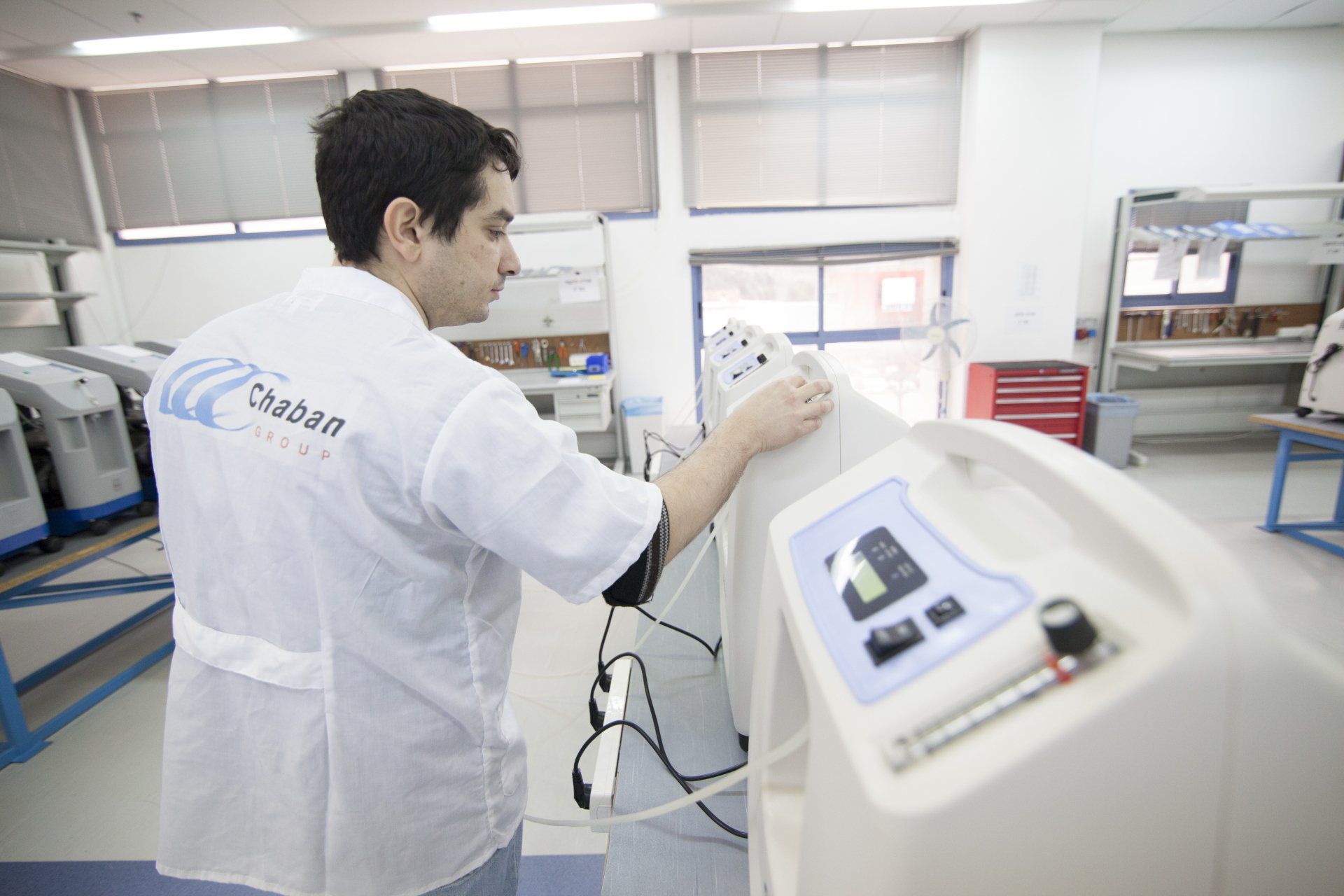 oxygen concentrator device produced by medical device production company Chaban Medical