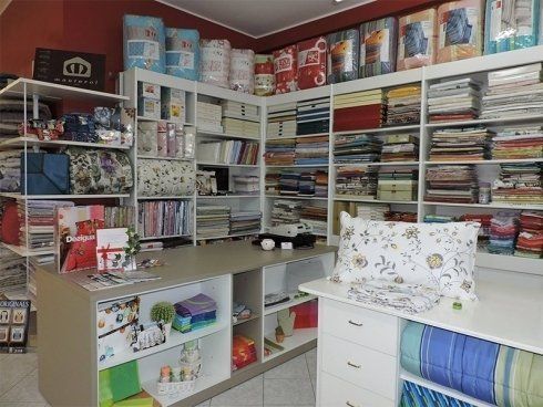 Biancheria per il letto in esposizione