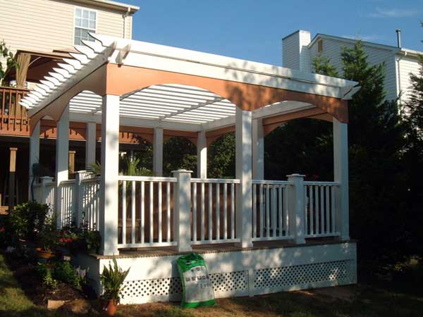 Portico — Beautifully designed deck in Woodbridge, VA