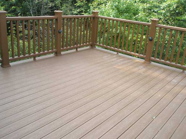 Do Up — Wooden Deck in Woodbridge, VA