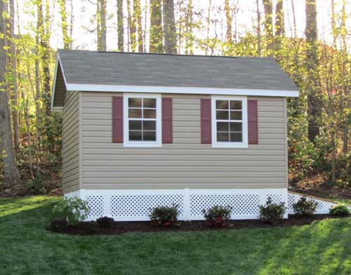 House — Small House in Woodbridge, VA