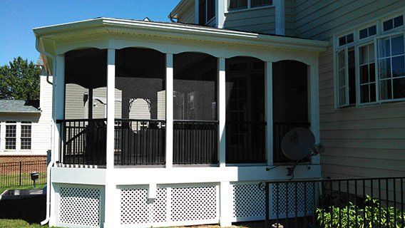 Greenhouse — Right view of deck in Woodbridge, VA