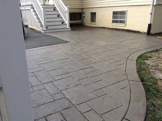 Piazza —other view of concrete hallway in Woodbridge, VA