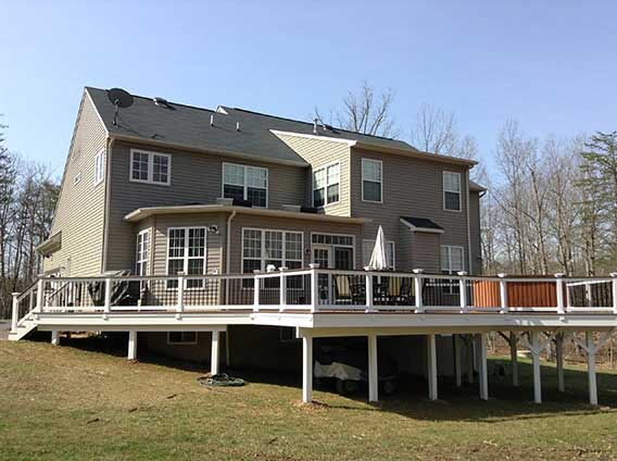 Precise — Big House with designed deck A in Woodbridge, VA