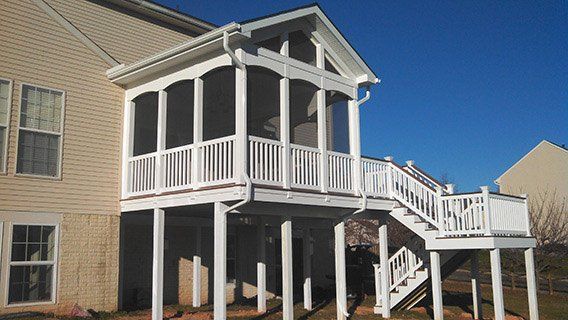 Treehouse Plans — Custom white deck in Woodbridge, VA