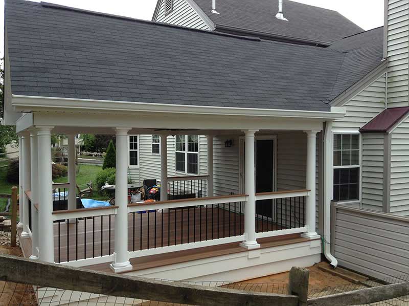 Screened-in Porches — Wooden deck in Woodbridge, VA