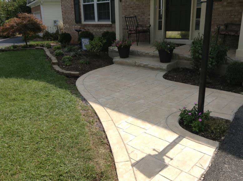 Outdoor Tile — Garden in front of house in Woodbridge, VA