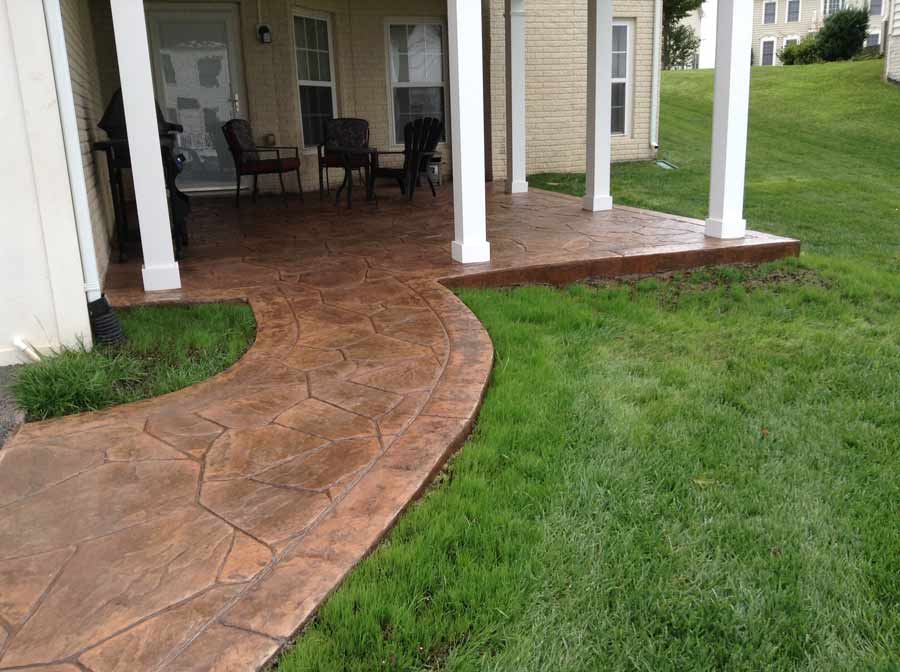 Entrance — House hallways in Woodbridge, VA