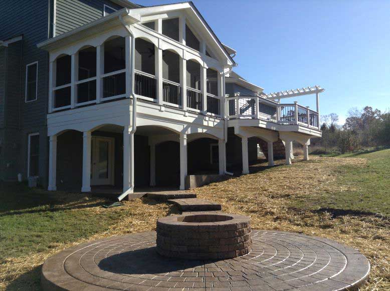 Balcony — Water well outside the big house in Woodbridge, VA