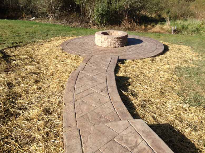 Courtyard — Hallway to water well in Woodbridge, VA