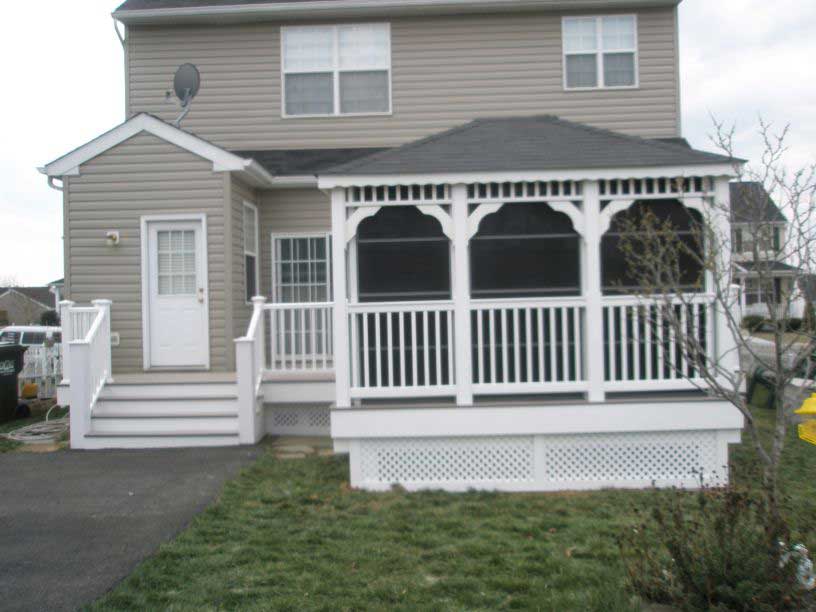Outer Wall — Gazebo in House in Woodbridge, VA