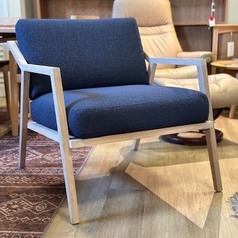 Living Room Accent Chairs in Berkeley, CA | Viking Trader