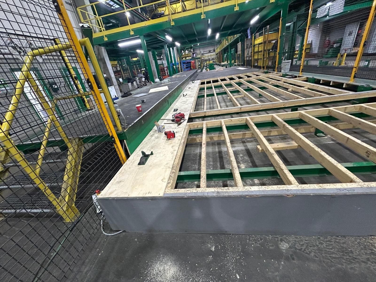 Maken van looppaden voor het machinepark