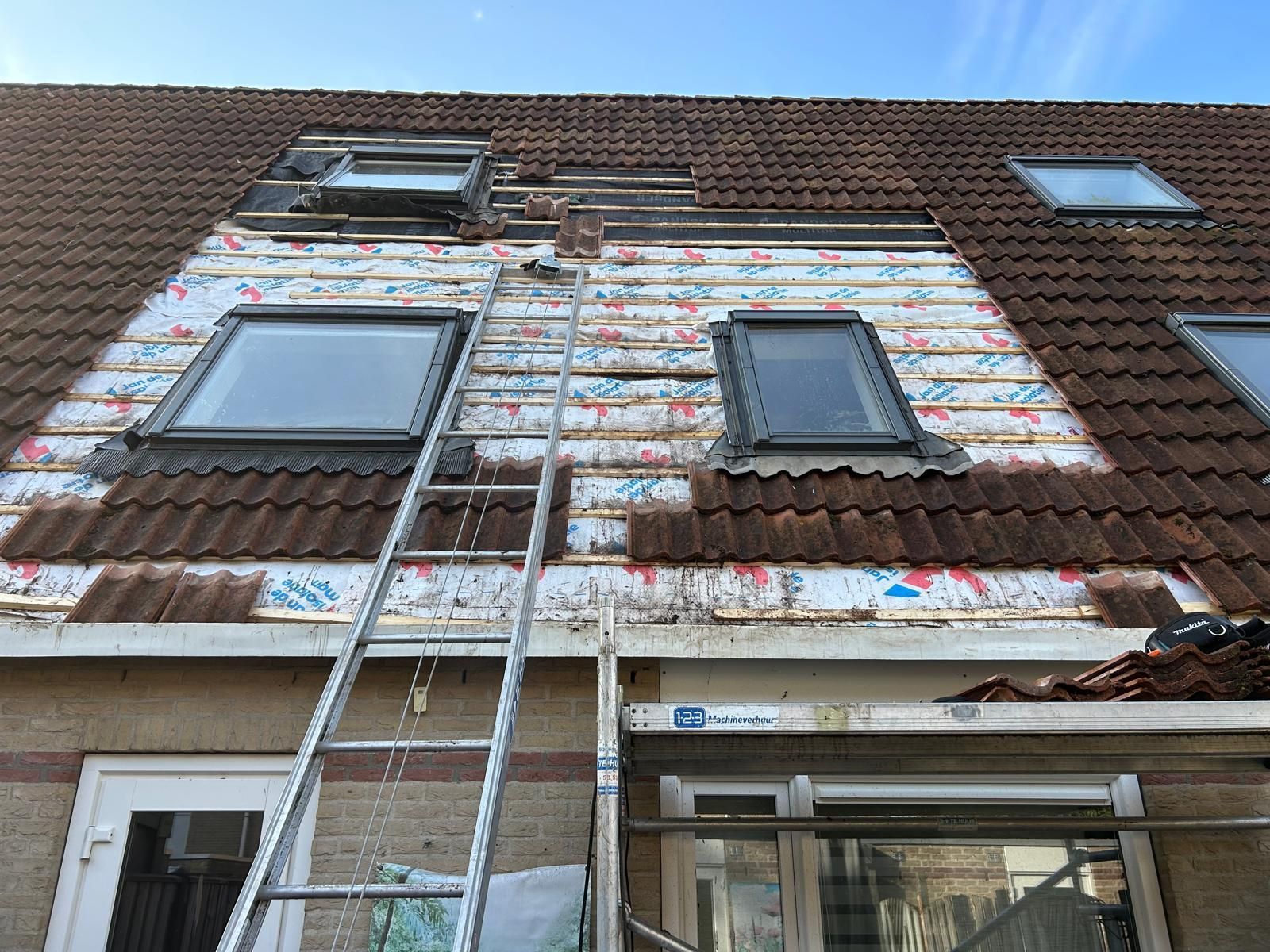 Renovatie van dak (Lelystad)