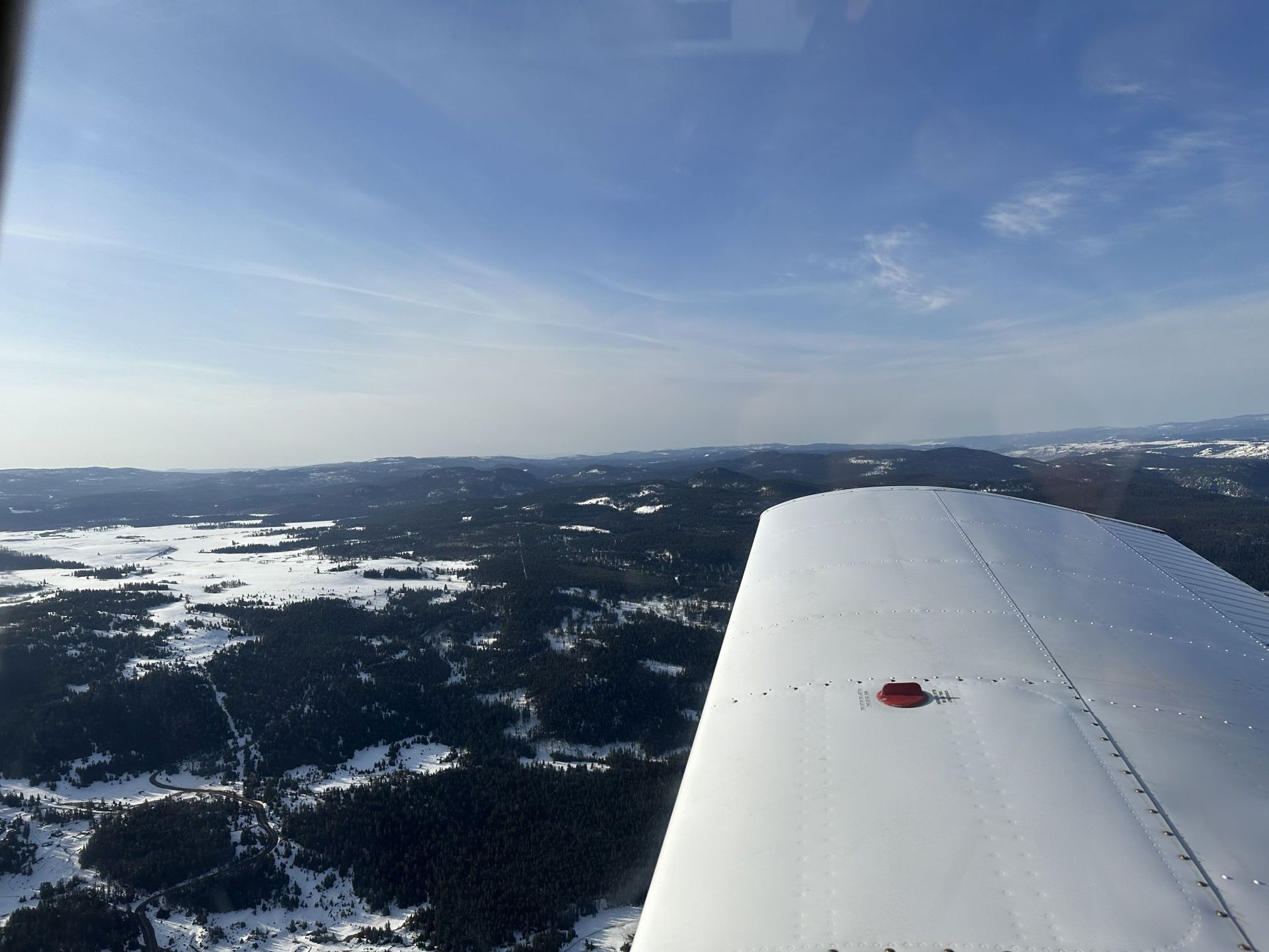 Wing view in the mountains.