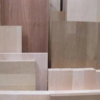 PANNELLI IN LEGNO LAMELLARE MONOSTRATO IN VARI SPESSORI E ESSENZE: ABETE,FAGGIO, IROKO, BERLINIA, ROVERE