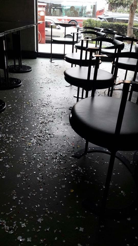 Pavimento bar prima