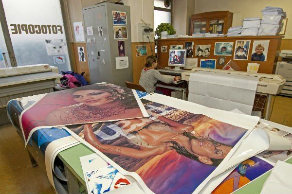 la copisteria a lavoro