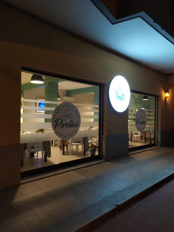 trattoria dei portici