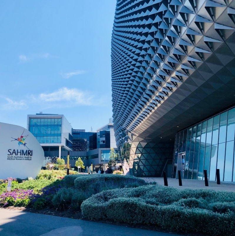 A large building with a sign that says sahmri