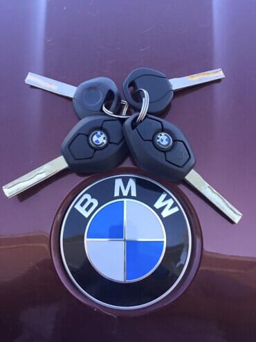 BMW and Basic Car Keys — Car Keys Replacement in Des Moines, IA