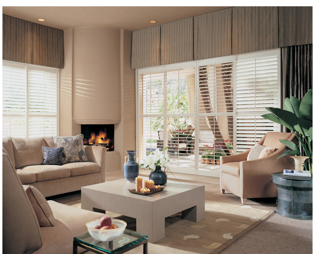 Lounge Room with White Shutters in Dubbo NSW