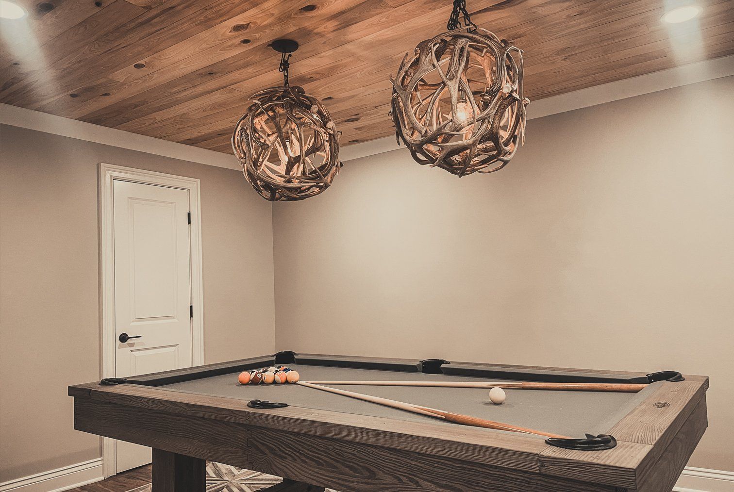 Pool table with antler lights