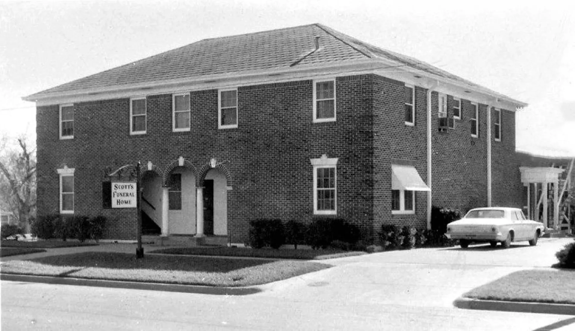 section-image