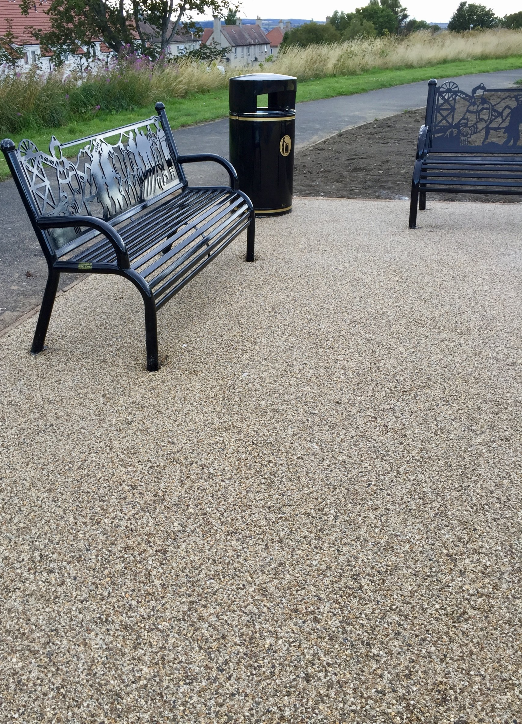 Park picnic area in Azure Orange resin bound surfacing
