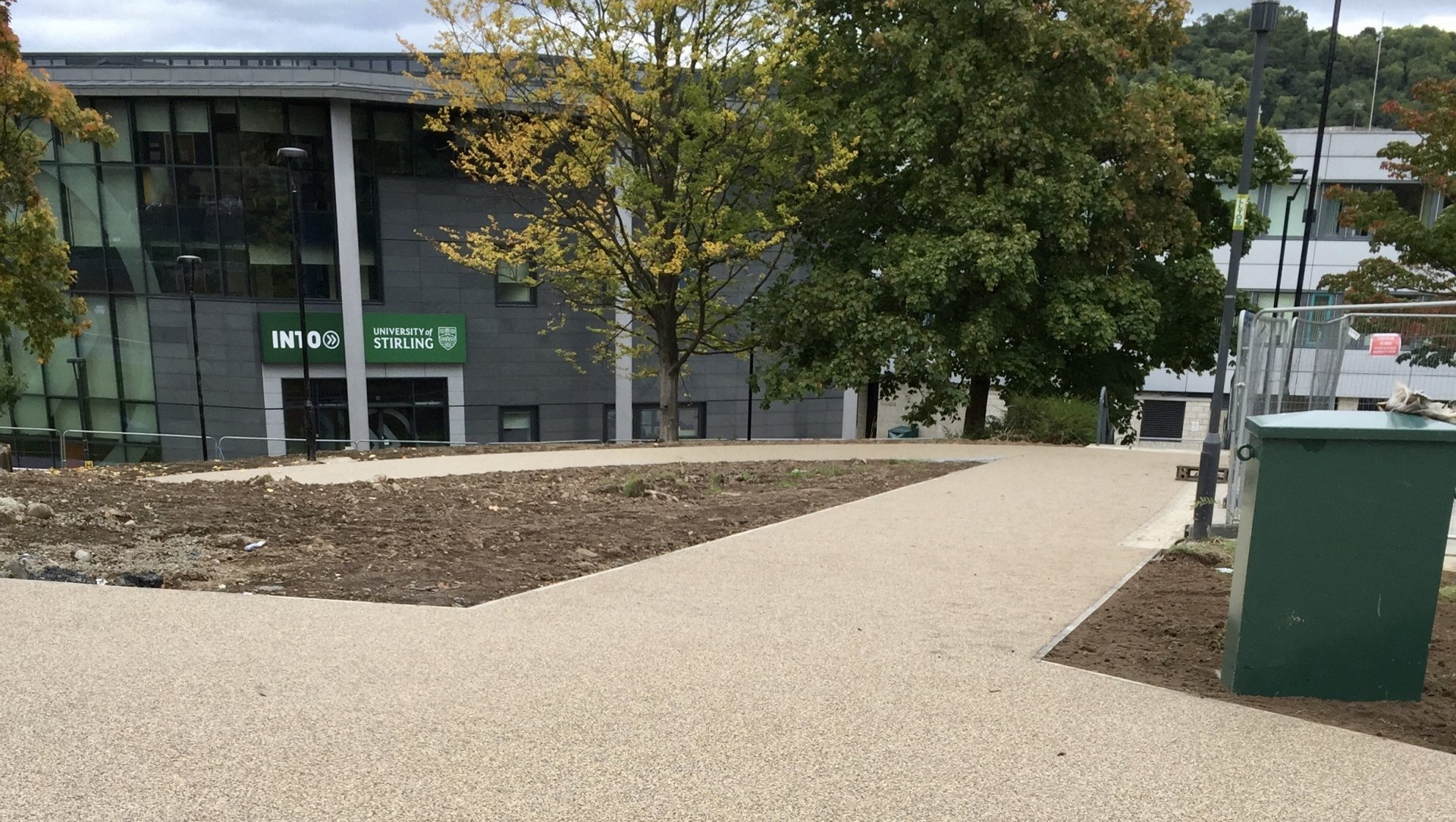 Resin Bound Surfacing to University paths and transport hub